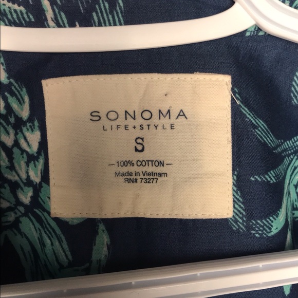 Small blue and green pineapple button down shirt - Picture 6 of 7